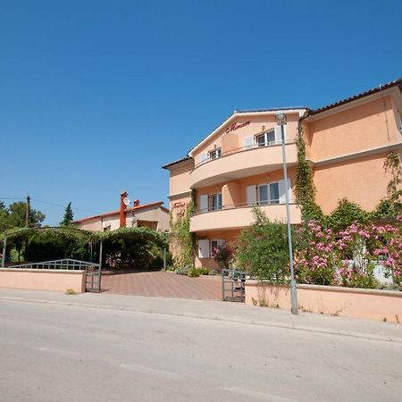 Apartments Miriam Premantura Dış mekan fotoğraf